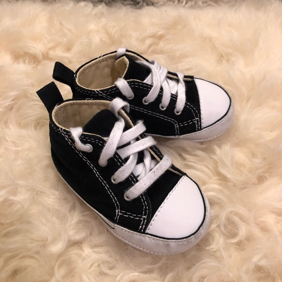 Converse Crib Shoes - Picture 3 of 6